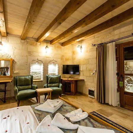 Charming Cave Hotel 格雷梅 客房 照片