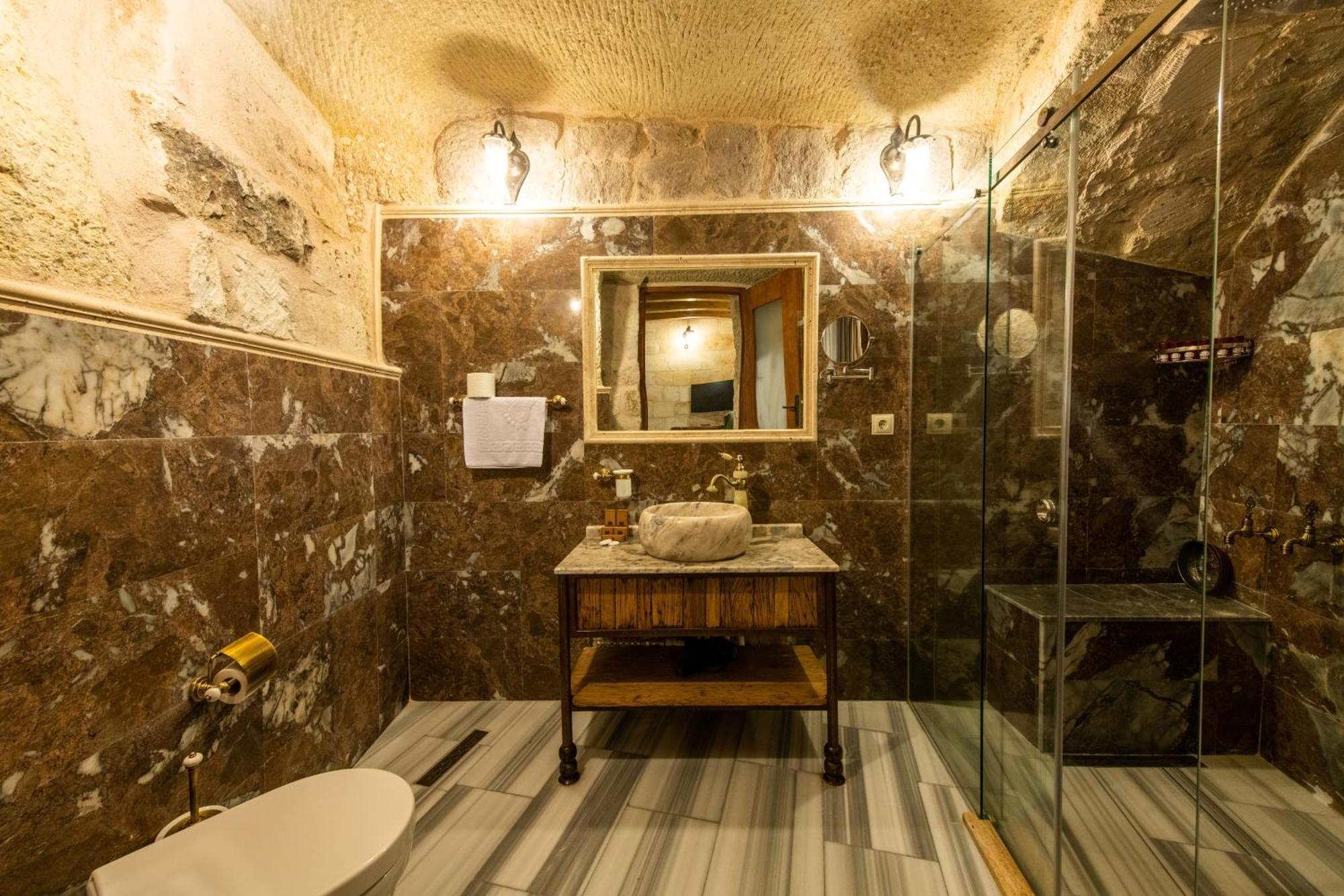 Charming Cave Hotel 格雷梅 客房 照片