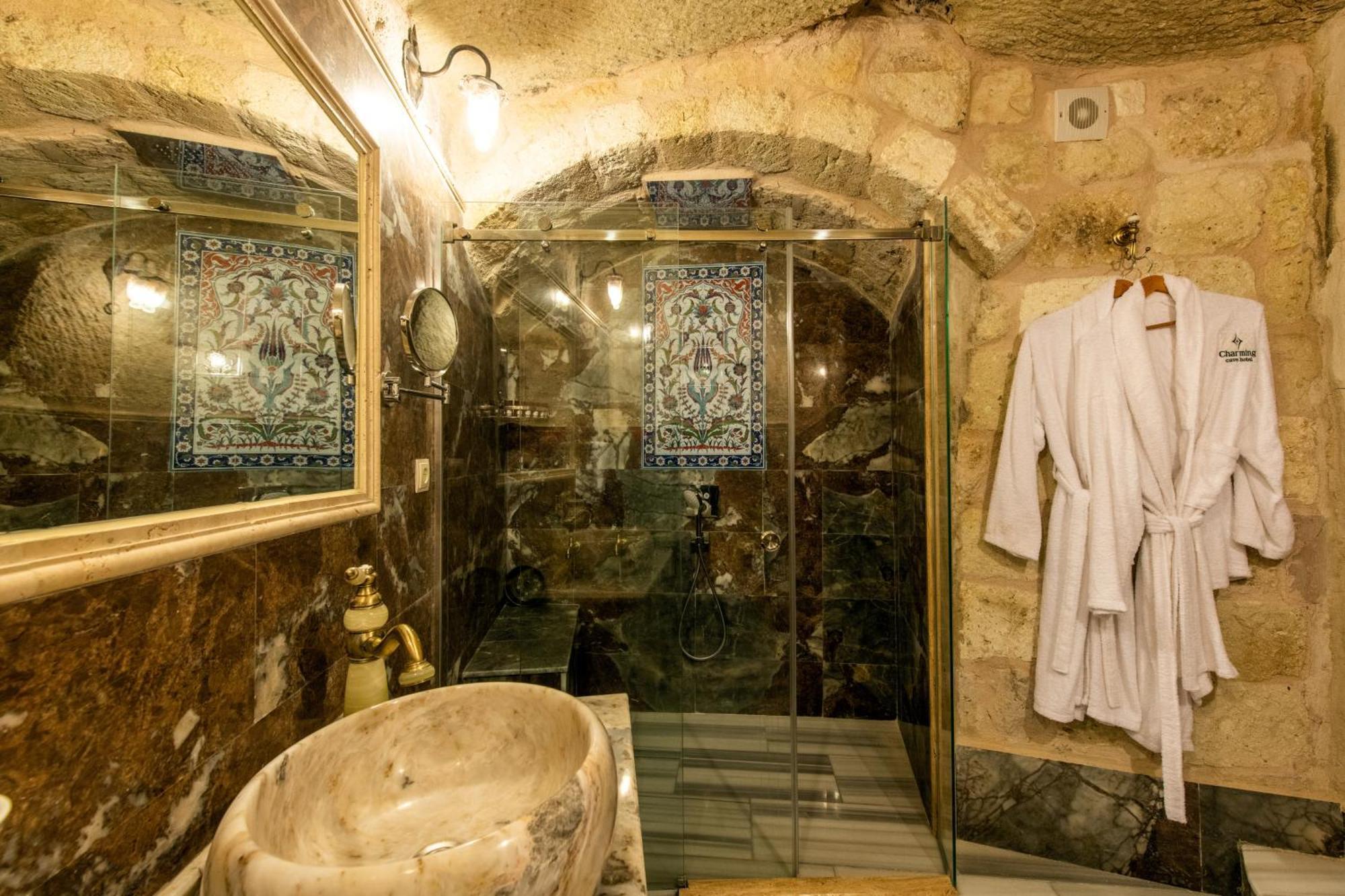 Charming Cave Hotel 格雷梅 客房 照片