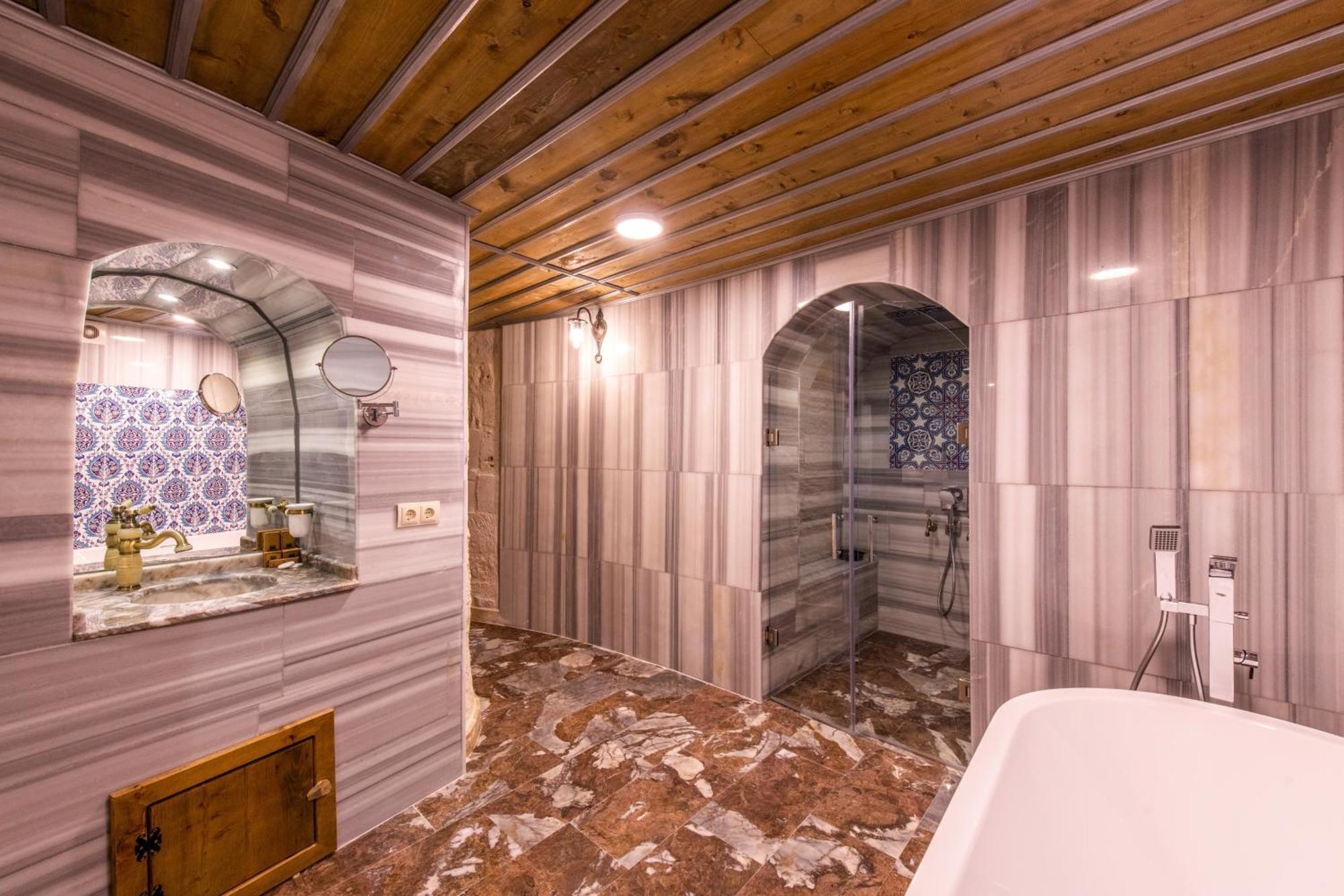 Charming Cave Hotel 格雷梅 客房 照片