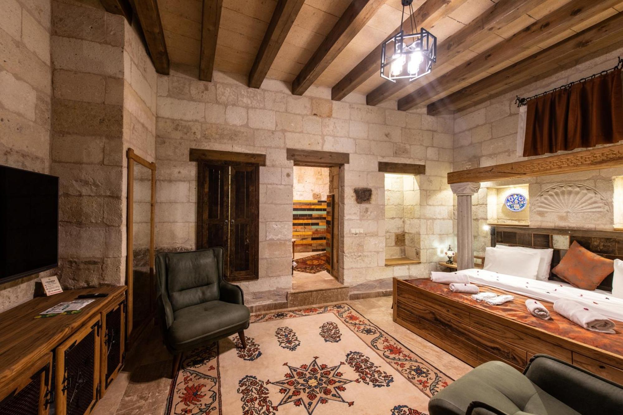 Charming Cave Hotel 格雷梅 客房 照片