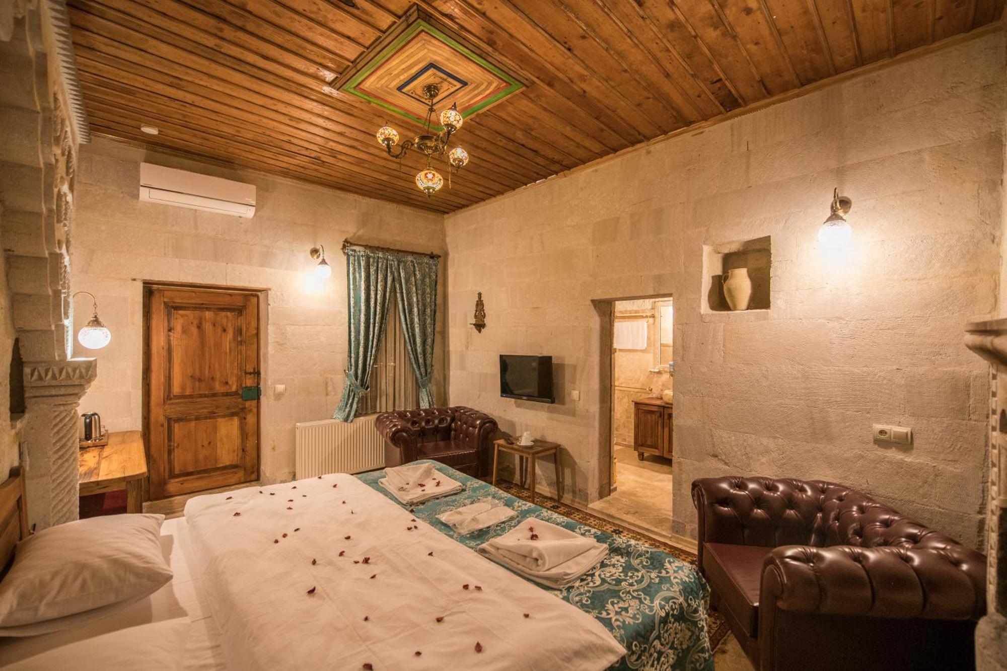 Charming Cave Hotel 格雷梅 客房 照片