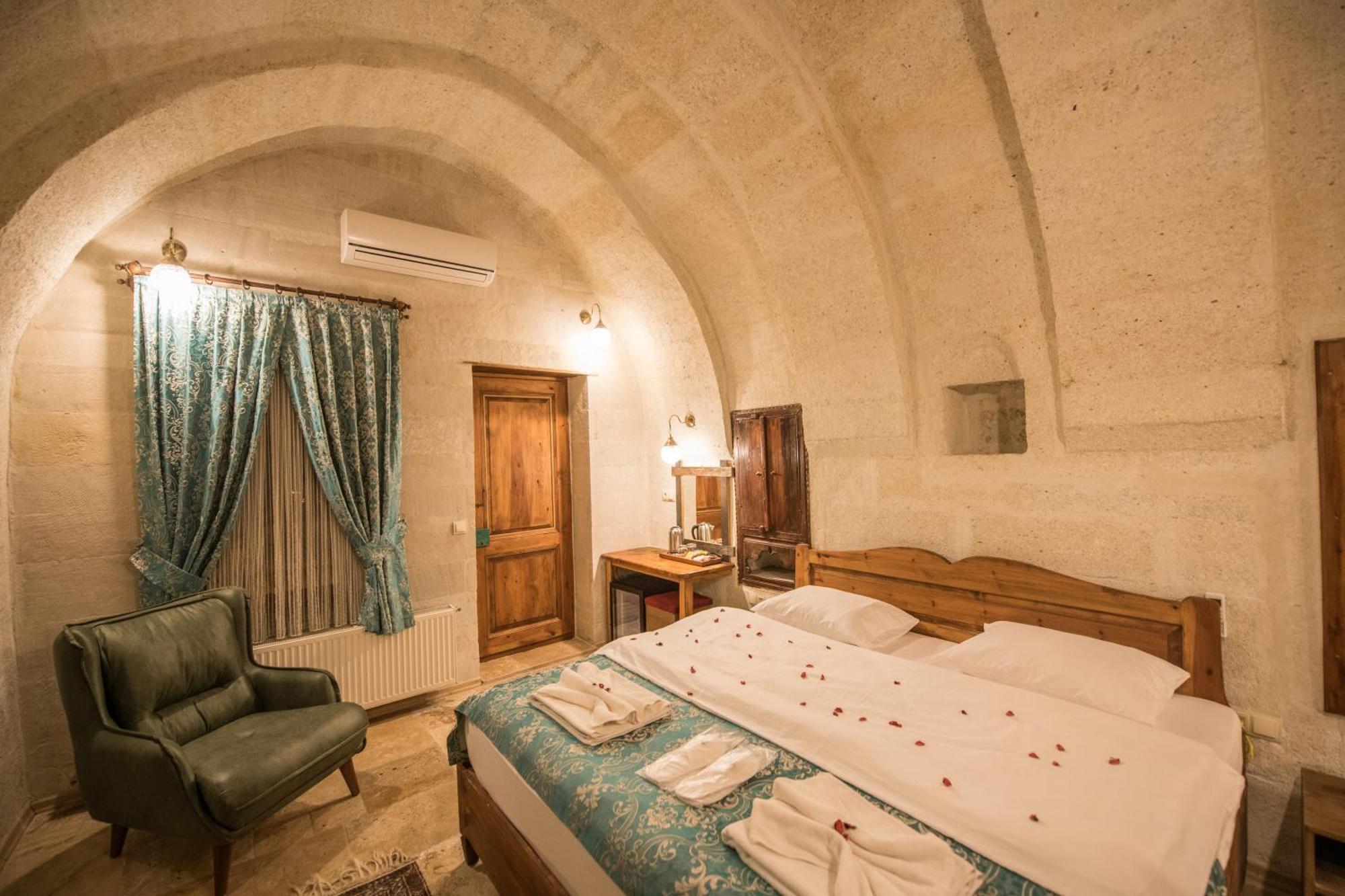 Charming Cave Hotel 格雷梅 客房 照片