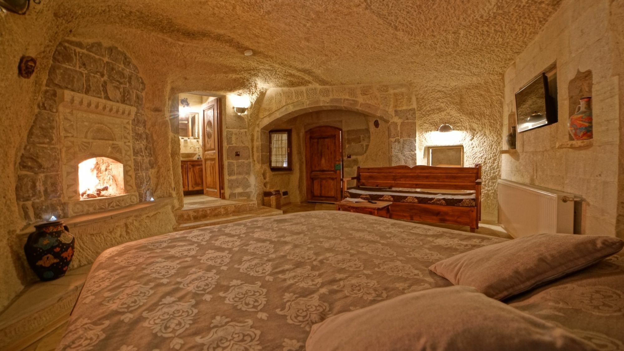 Charming Cave Hotel 格雷梅 外观 照片